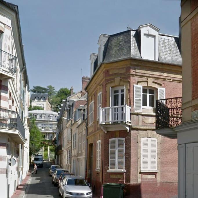 Au Coeur De Trouville. Appartement De 3 Pieces. Eksteriør bilde